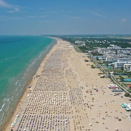 Apartment Wonderful Flat Near The Renowned In Bibione