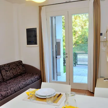 Apartment Wonderful Flat Near The Renowned In *