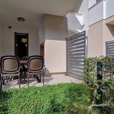 Apartment Wonderful Flat With Solarium And Swimming Pools *
